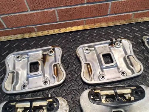 1993 Harley Sportster 883 1200 Rear Front Cylinder Head Cover Rocker Boxes Arms