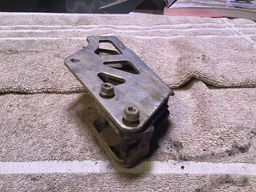2002 Yamaha WR250F chain guard guide