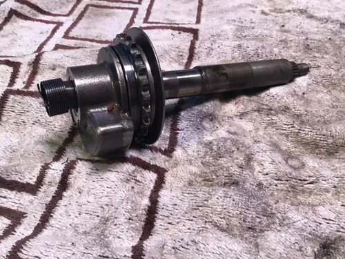1978 Honda Hawk CB400T counter balance crankshaft shaft