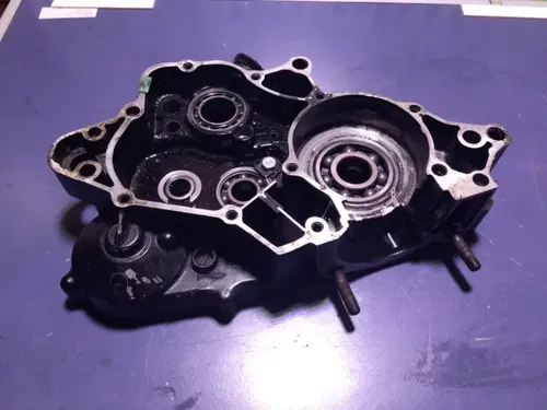 1988 HONDA CR80R RIGHT CRANKCASE BOTTOM END CRANK CASE
