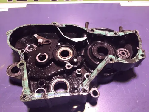 1988 HONDA CR80R RIGHT CRANKCASE BOTTOM END CRANK CASE