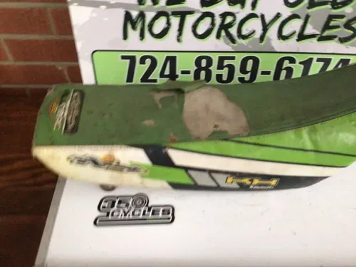 99 Kawasaki KX80 KX 80 OEM Seat Foam Cover Pan Base Saddle Assembly CORE