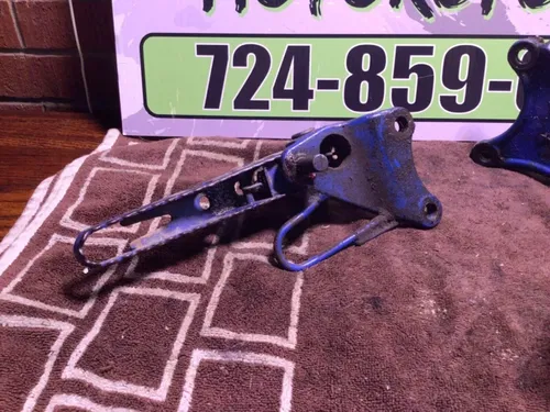 1986 Suzuki Quadsport 230 2x4 Left right Foot Rest Foot Peg pegs
