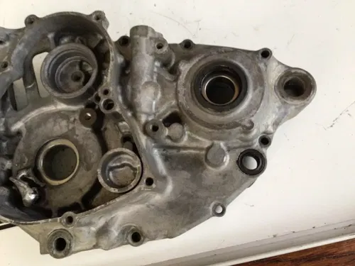 2005 - 07 Suzuki RMZ450 RMZ 450 Left LH Engine Crankcase Crank Case Bottom End