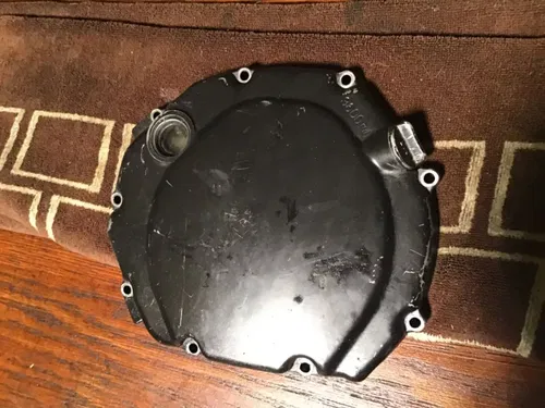1986 87 88 Suzuki GSXR750 GSXR 750 clutch cover right side engine cover