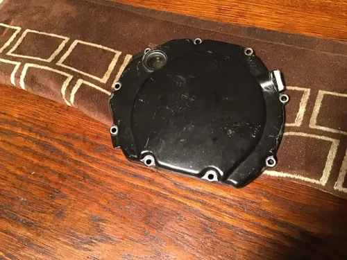 1986 87 88 Suzuki GSXR750 GSXR 750 clutch cover right side engine cover