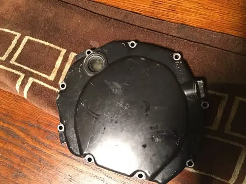 1986 87 88 Suzuki GSXR750 GSXR 750 clutch cover right side engine cover