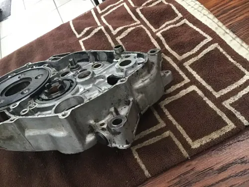 1974 Suzuki TS100 right crankcase crank case