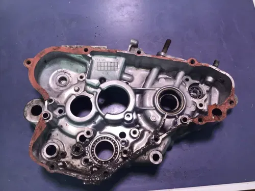 USED OEM 89 90 91 SUZUKI RM 125 RIGHT SIDE ENGINE MOTOR CASE CRANKCASE