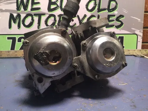 1981 YAMAHA VIRAGO 750 XV750 CARBURETOR 4X7-14900-01-00 (see description)
