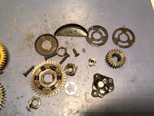 1992-2006 Yamaha XT225 XT 225 Serow Oil Pump Clutch Side Engine Motor Gear Parts