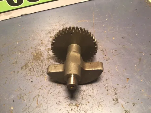 1987 1986 HONDA XL250R Crankshaft  Counter Balance Crank gear  OEM