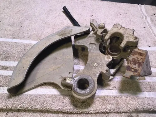 2002 Yamaha WR250F rear brake caliper rotor guard