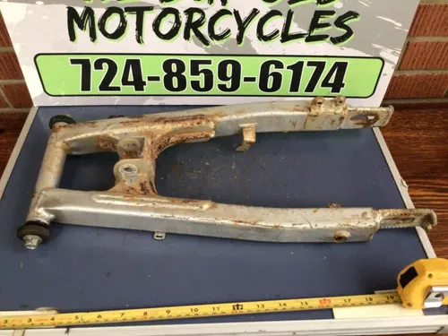 1999 2000 Honda XR100R XR 100 Rear Swingarm w/Pivot bolt xr100