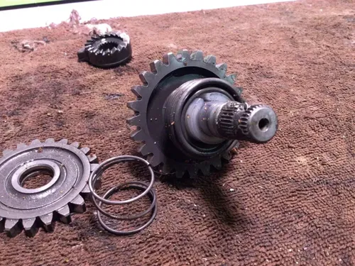 1989 83-02 Honda CR80R Kick Start Starter Spindle Shaft & secondary gear idle