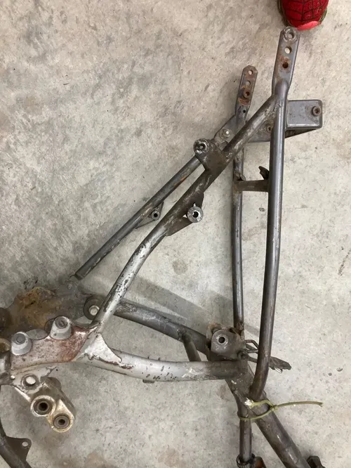 2000 Suzuki RM 80 RM80 Genuine OEM Frame Chassis Body swingarm brakes extra stuf