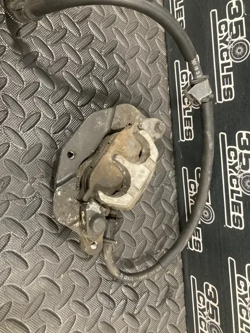 95 Yamaha XJ 600 Seca II 2 front Brake Caliper master cylinder  1992-1998