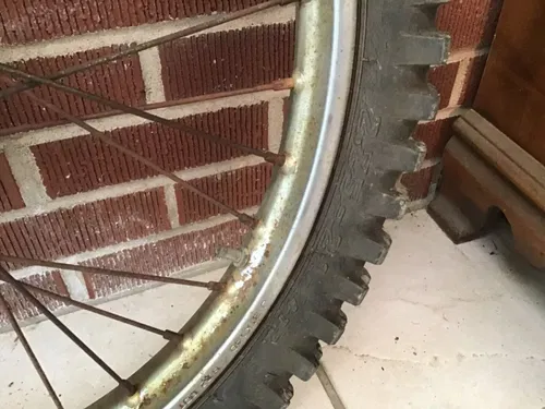 1983 Honda XR200R XR200 Front wheel 21’