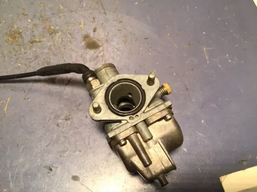 1990 Yamaha moto 4 Yfm200 OEM Carburetor carb 200