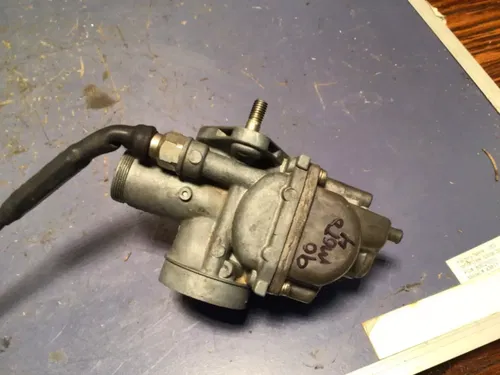 1990 Yamaha moto 4 Yfm200 OEM Carburetor carb 200