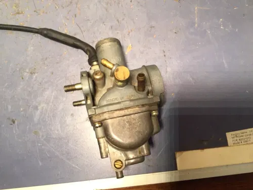 1990 Yamaha moto 4 Yfm200 OEM Carburetor carb 200