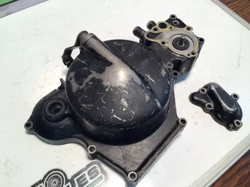 1986 86-95 CR80R CR80 OEM Engine Right Crankcase Cover Water Pump Housing Case