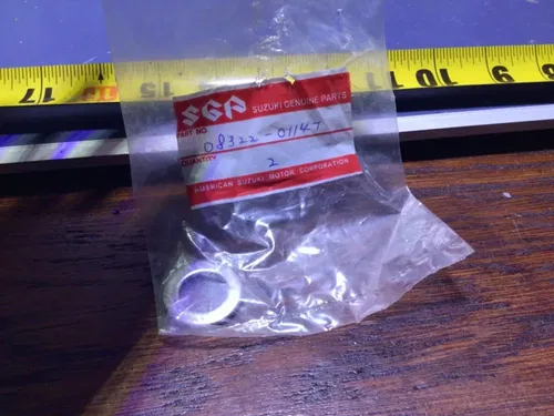 OEM Suzuki 08322-01147 Washer NOS quantity 1