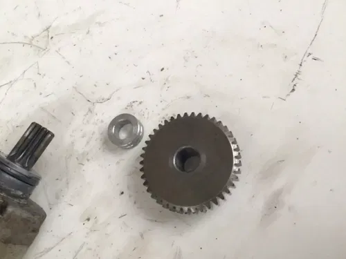 99 00 01 02 03 04 YAMAHA TTR 225 TTR225 OEM STARTER IDLER GEAR GOOD! Starter