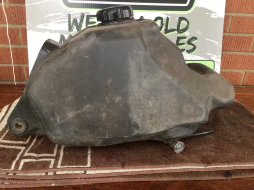 Suzuki Quadsport LT 230 Gas Tank   LT230S 1985 1986 1987 petrol tank