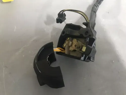 2006 Suzuki GS500FH Left Hand Switch