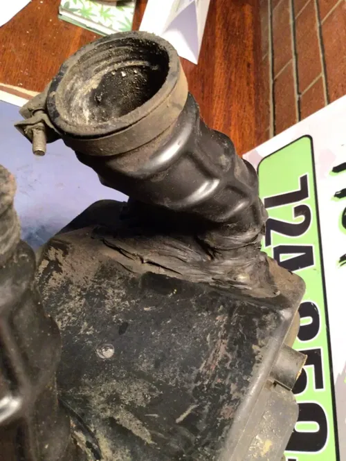 1984-1987 Honda XL250R XL250 XL 250R OEM Airbox Air Filter Box 17230-KL4-000