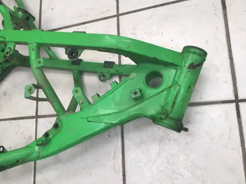 1995 Kawasaki KDX200 KDX 200 frame Chassis