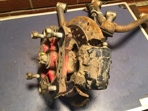 1991 HONDA TRX250X FRONT LOWER UPPER RIGHT CONTROL A ARMS KNUCKLE HUB Caliper
