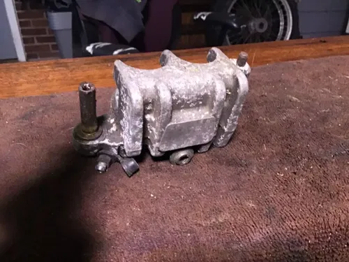 1994 1995 1996 KAWASAKI KX 125 KX 250 OEM FRONT BRAKE CALIPER CORE CORE KX125 KX