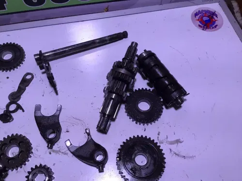 1981 80-82 Honda XR80 XR 80 /  TRANSMISSION TRANS GEARS shift shaft shift cam