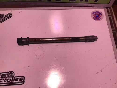 1984-1987 Honda Magna 700 VF700 V42 VF700C Rear Axle Back Wheel Rim Pivot Bolt