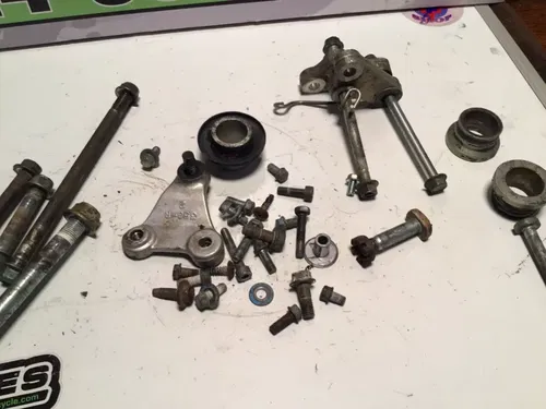 2005 SUZUKI RMZ 450 Motor Mounts / Engine wheel spacers misc chassis hardware