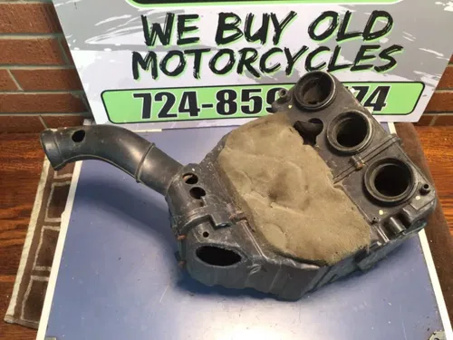 1999 Triumph Daytona 955i OEM Air Box/ Tubes