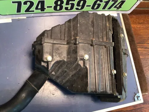 1999 Triumph Daytona 955i OEM Air Box/ Tubes