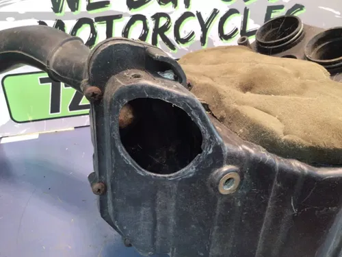 1999 Triumph Daytona 955i OEM Air Box/ Tubes