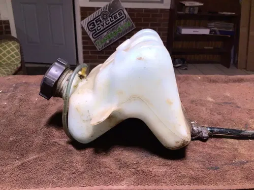 2004 POLARIS TRAIL BLAZER 250 OIL TANK SUMP RESERVOIR