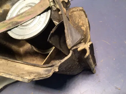 1988 - 2000 HONDA XR100R XR80R AIR BOX, Boot housing damaged xr100