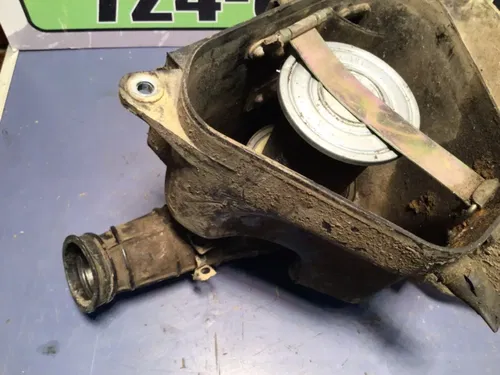 1988 - 2000 HONDA XR100R XR80R AIR BOX, Boot housing damaged xr100