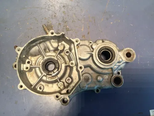 1990-1997 Kawasaki KX80 KX 80 OEM Engine Bottom End Left Crank Case 14001-5298