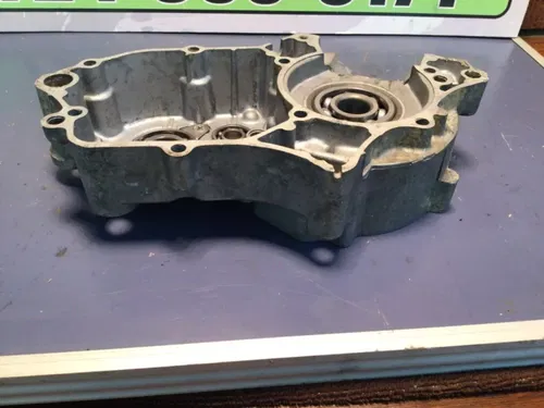 1990-1997 Kawasaki KX80 KX 80 OEM Engine Bottom End Left Crank Case 14001-5298