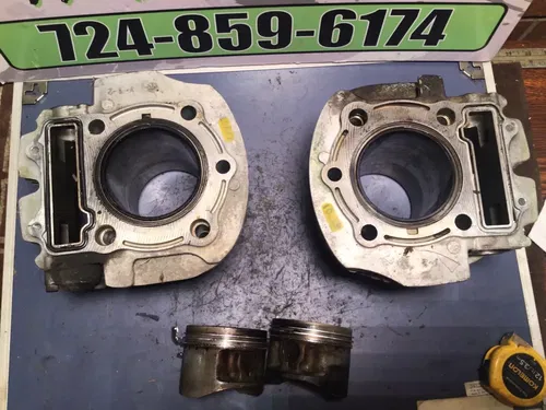 1981 YAMAHA VIRAGO 750 FRONT and REAR CYLINDER JUG Pistons Cylinders