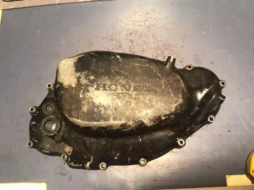 Honda XL500R  Clutch  Cover   Used  OEM  1982  P/N 11330-MC4-000 ((RBB))