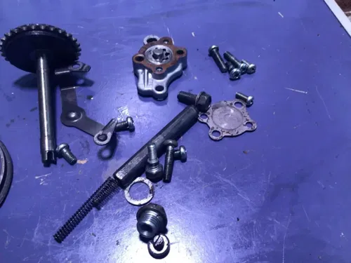 Oil Pump Assembly 1980 CT110 Honda Postie CT 110 CT110 ATC110 ATC 1981 1982 1983