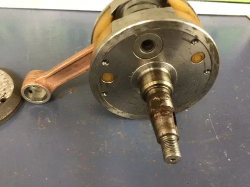 2005 Kawasaki KX250 crankshaft crank flywheel weight bad threads hot rods