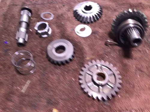 1986 Suzuki quadsport lt230 Start Shaft Kicker Starter Hardware Gear Suzuki L